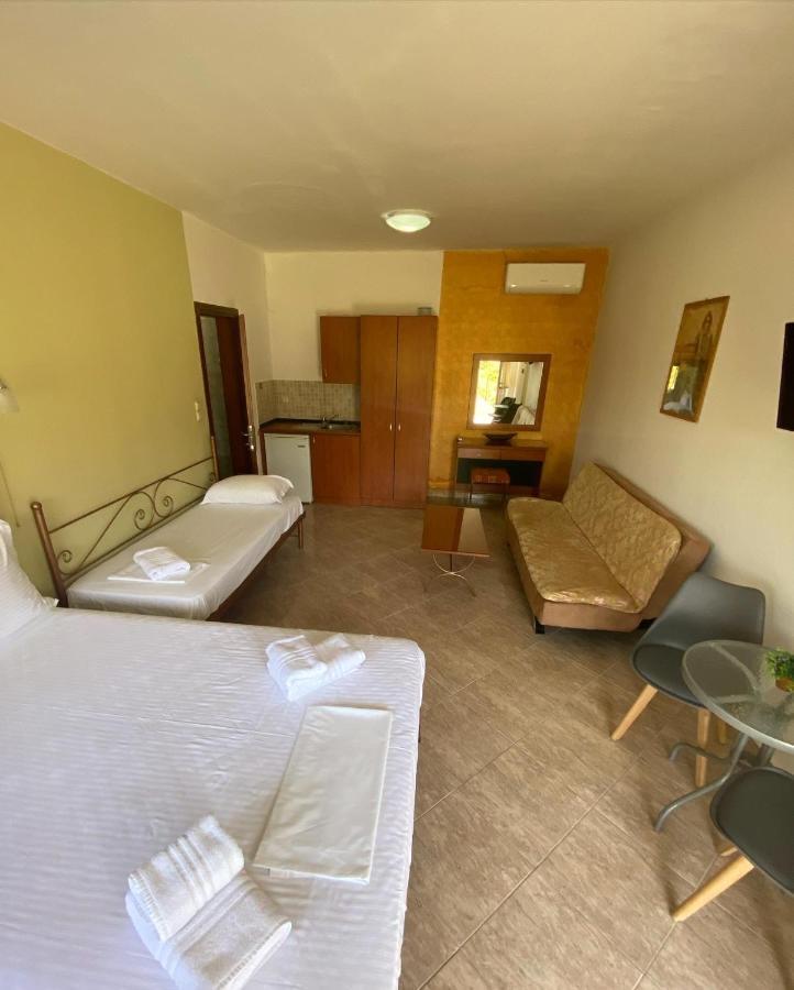 Guesthouse Anestis Ángisztro Kültér fotó